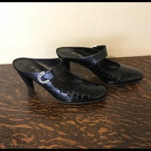 Brighton Backless Mary Janes 8.5N